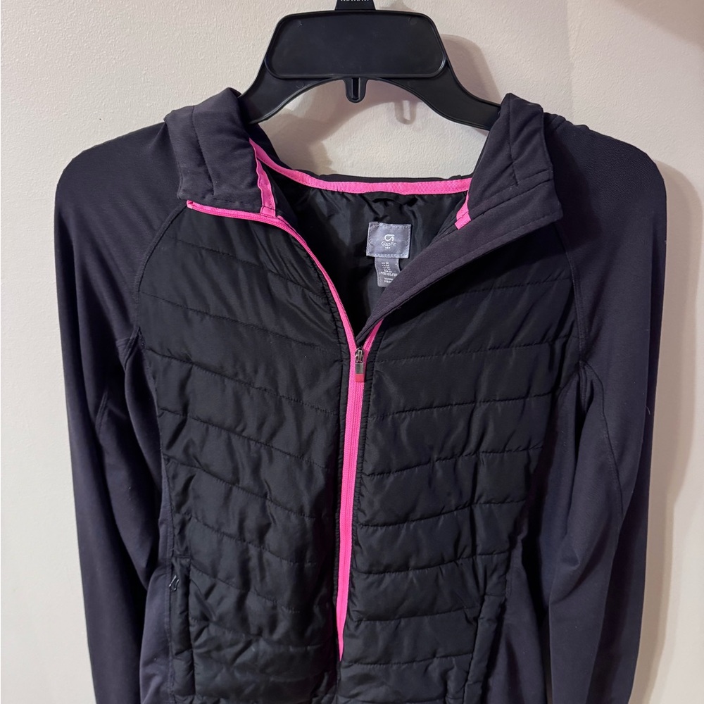 GAP Women's Black and Pink Puffer Jacket